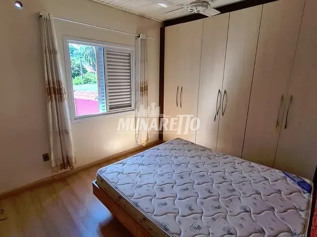 Casa com 980m² 2 quartos e 3 banheiros, à venda, no bairro Nações em Concórdia