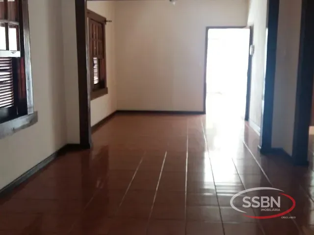 Casa 3 quartos e 2 banheiros, à venda, no bairro Jardim Santa Rosa em Nova Odessa
