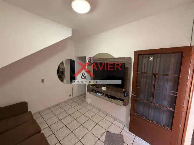 Casa 5 quartos e 3 banheiros, à venda, no bairro Vila Nhocune em São Paulo