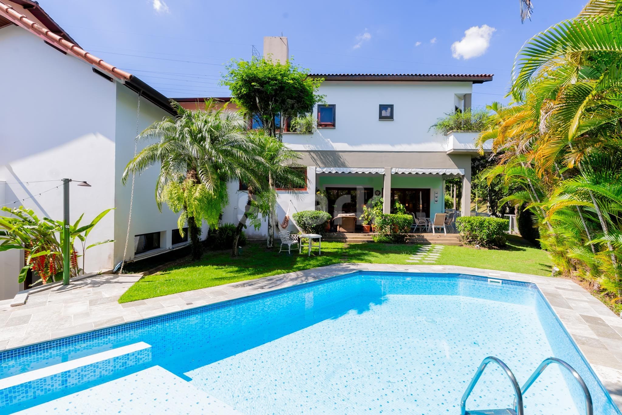 Casa em Alphaville — foto 1