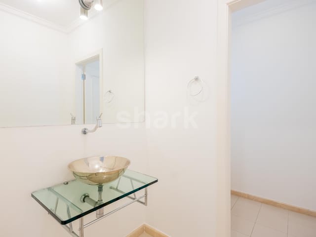Casa com 849m² 5 quartos e 7 banheiros, à venda ou para alugar, no bairro Alphaville Residencial Um em Barueri