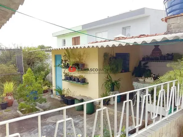 Casa com 212m² 2 quartos e 1 banheiro, à venda, no bairro Santa Maria em São Caetano do Sul