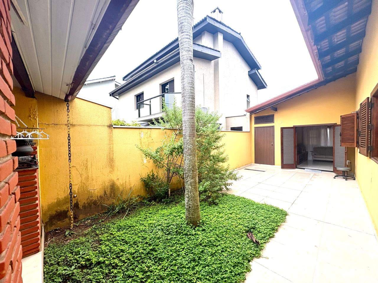 Casa em Alphaville — foto 3