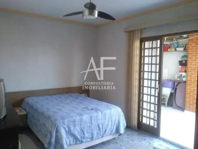Casa com 180m² 4 quartos e 2 banheiros, à venda, no bairro Parque Residencial Bom Conselho em Taubaté
