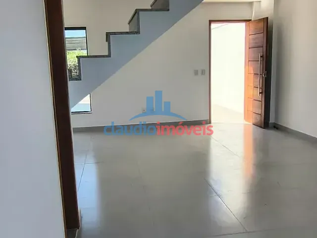 Casa 2 quartos e 3 banheiros, à venda, no bairro Vila Orlandelia em Barra Mansa