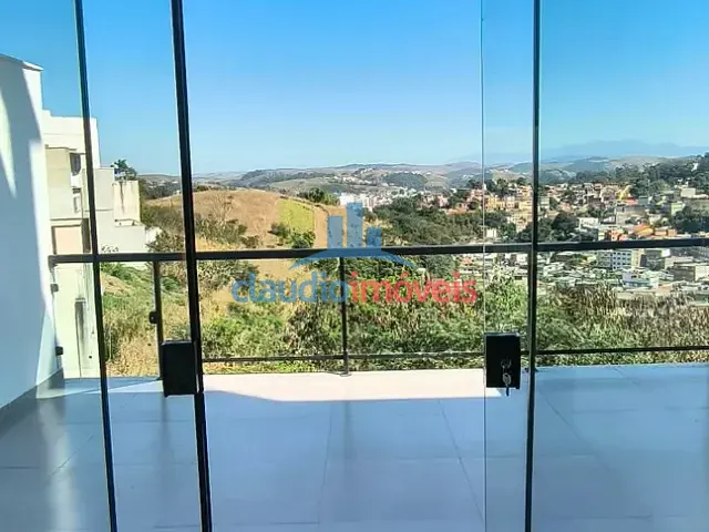 Casa 2 quartos e 3 banheiros, à venda, no bairro Vila Orlandelia em Barra Mansa
