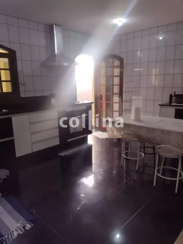 Casa, 3 quartos, 230 m² - Foto 8
