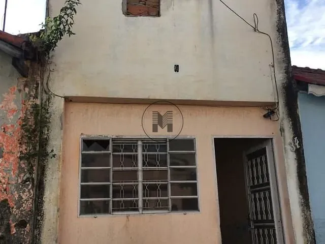 Casa com 33m², à venda, no bairro Campo do Galvão em Guaratinguetá
