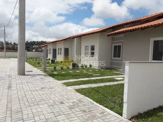 Casa 2 quartos e 1 banheiro, para alugar, no bairro Itinga em Araquari