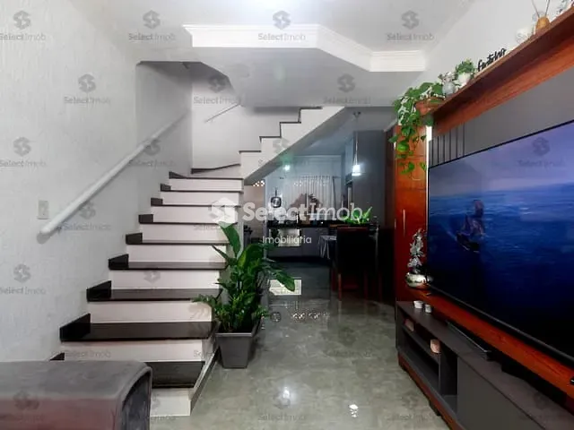 Casa com 78m² 2 quartos e 2 banheiros, à venda, no bairro Vila Bocaina em Mauá