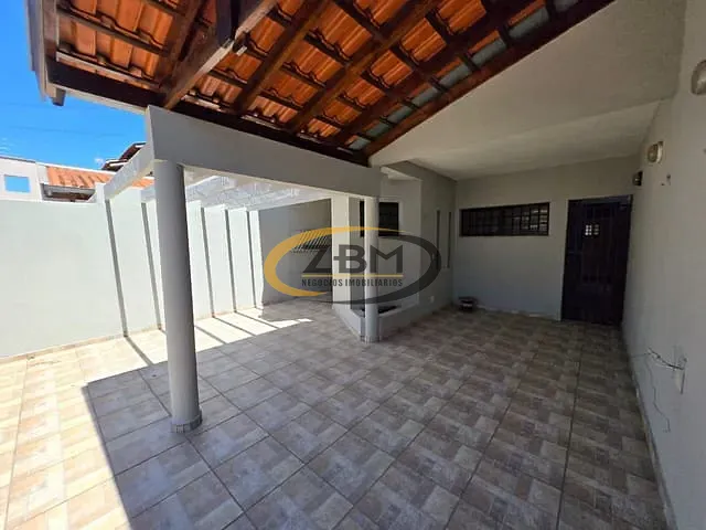 Casa com 156m² 3 quartos e 3 banheiros, à venda, no bairro Antares em Londrina