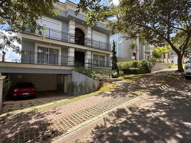 Casa com 420m² 5 quartos e 6 banheiros, para alugar, no bairro Alphaville em Santana de Parnaíba