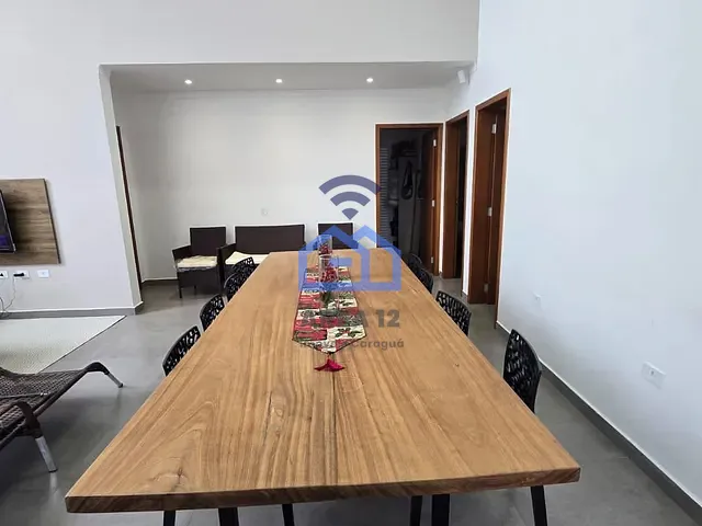 Casa com 349m² 3 quartos e 2 banheiros, à venda, no bairro Porto Novo em Caraguatatuba
