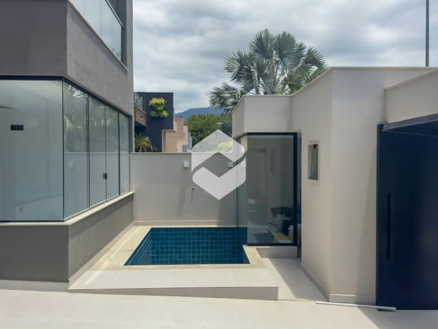 Casa com 252m² 4 quartos e 6 banheiros, à venda, no bairro Recreio dos Bandeirantes em Rio de Janeiro