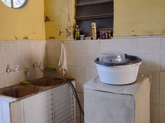 Casa 4 quartos e 3 banheiros, à venda, no bairro Parque Santo Antônio em Campos dos Goytacazes