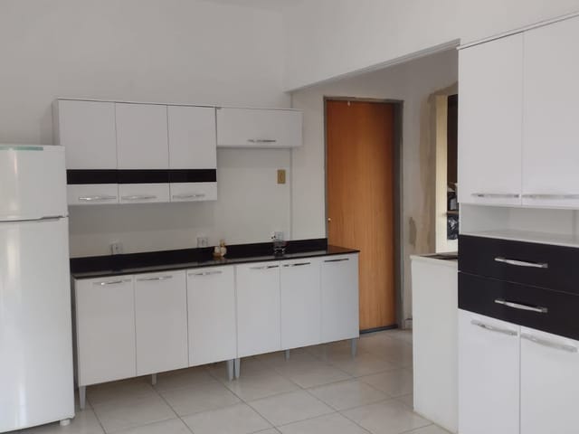 Casa 4 quartos e 3 banheiros, à venda, no bairro Parque Santo Antônio em Campos dos Goytacazes