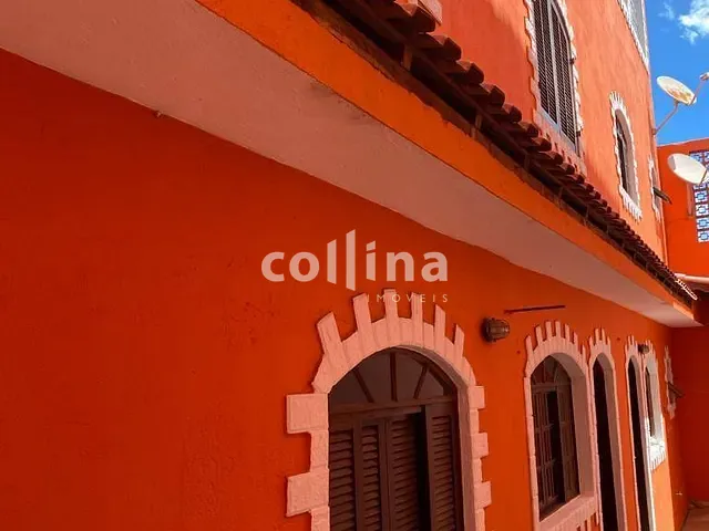 Casa com 425m² 7 quartos e 6 banheiros, à venda, no bairro Parque Jandaia em Carapicuíba