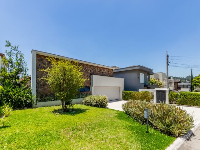 Foto do Casa - Casa em condomínio para venda em Alphaville com 3 quartos, sendo 1 suíte, 256m² | Correteria Imóveis