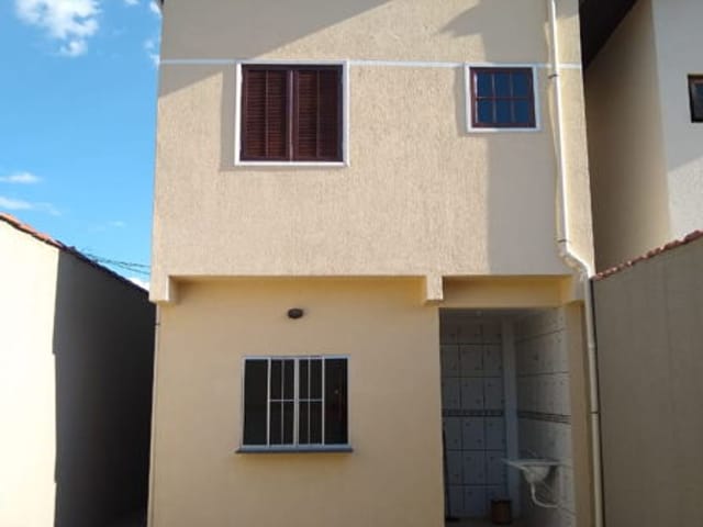 Casa com 153m², à venda, no bairro Maria Áurea em Pindamonhangaba