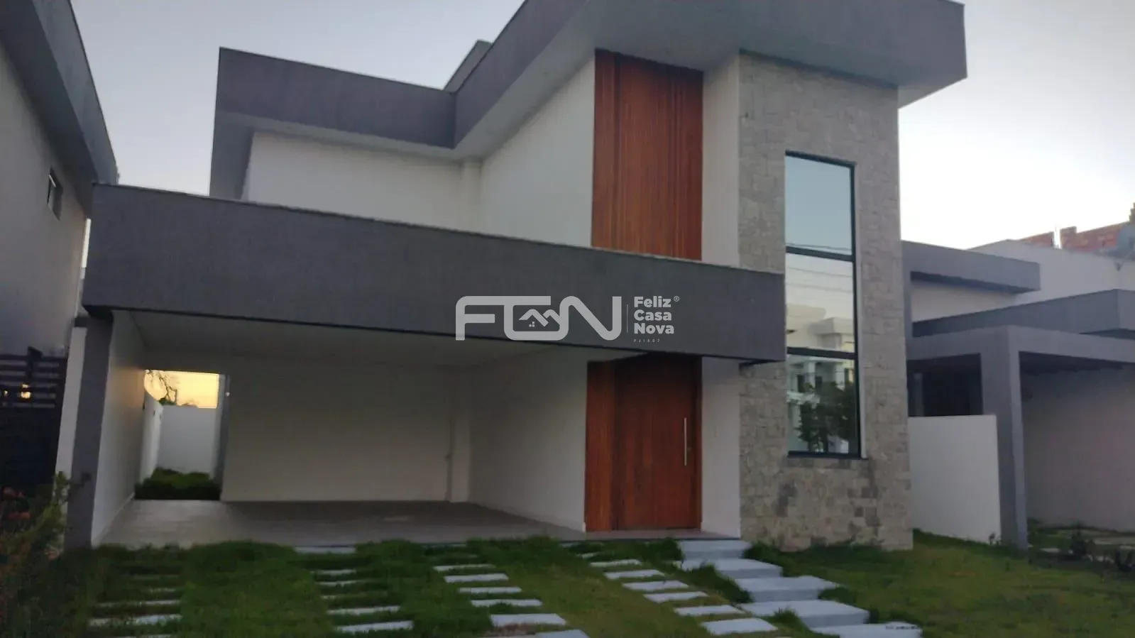 Casa, 4 quartos, 230 m² - Foto 2