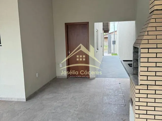 Casa com 260m² 3 quartos e 3 banheiros, à venda, no bairro Distrito Industrial em Cuiabá