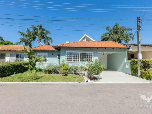 Casa com 303m² 3 quartos e 3 banheiros, para alugar, no bairro São Braz em Curitiba