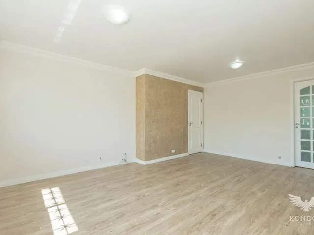 Casa com 303m² 3 quartos e 3 banheiros, para alugar, no bairro São Braz em Curitiba