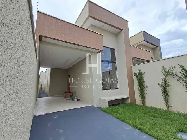 Casa com 180m² 3 quartos e 2 banheiros, à venda, no bairro Setor Ponta Kayana em Trindade