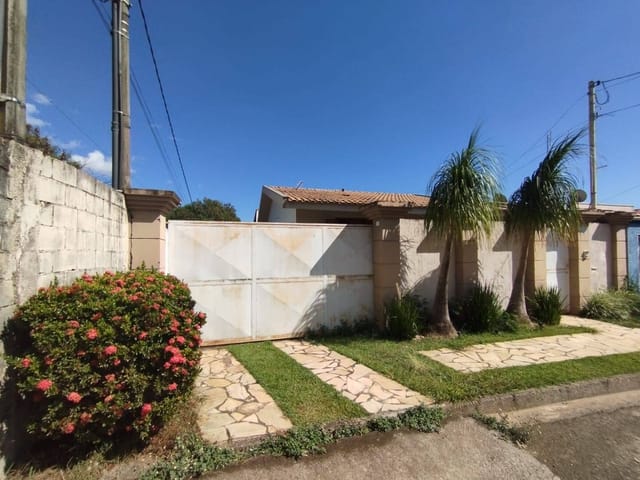 Casa com 316m² 3 quartos e 3 banheiros, à venda, no bairro Jardim Santa Águida em São João da Boa Vista