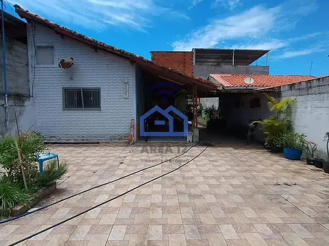Casa com 250m² 2 quartos e 2 banheiros, à venda, no bairro Morro do Algodão em Caraguatatuba