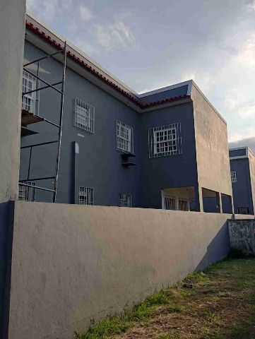 Casa 4 quartos e 2 banheiros, à venda, no bairro Parque Corrientes em Campos dos Goytacazes