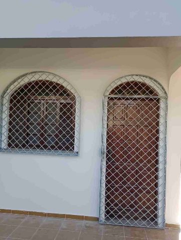Casa 4 quartos e 2 banheiros, à venda, no bairro Parque Corrientes em Campos dos Goytacazes
