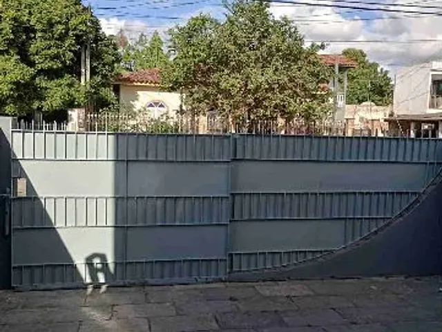 Casa 4 quartos e 2 banheiros, à venda, no bairro Parque Corrientes em Campos dos Goytacazes