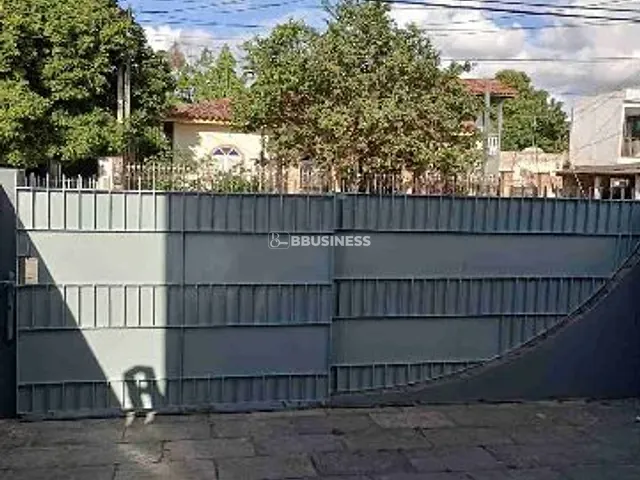 Casa 4 quartos e 2 banheiros, à venda, no bairro Parque Corrientes em Campos dos Goytacazes