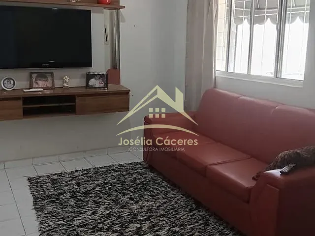 Sobrado 3 quartos e 3 banheiros, à venda, no bairro Centro-Sul em Cuiabá