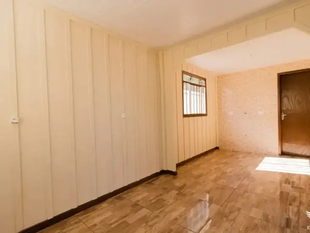 Casa 3 quartos e 1 banheiro, para alugar, no bairro Butiatuvinha em Curitiba