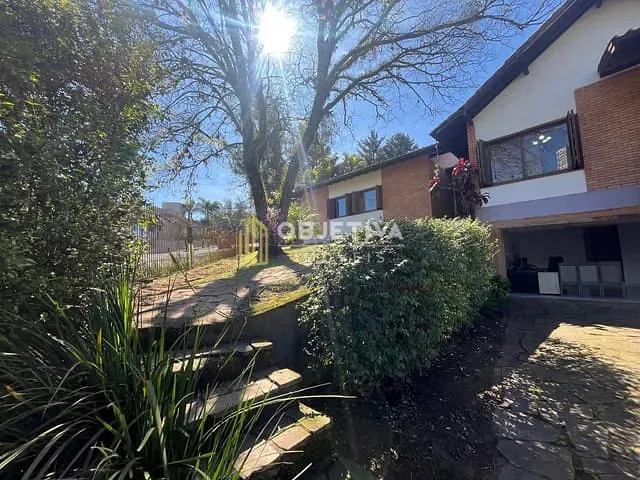 Casa com 856m² 4 quartos e 4 banheiros, à venda, no bairro Jardim Mauá em Novo Hamburgo