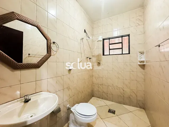 Casa com 250m² 2 quartos e 1 banheiro, à venda, no bairro Parque Bandeirantes I (Nova Veneza) em Sumaré
