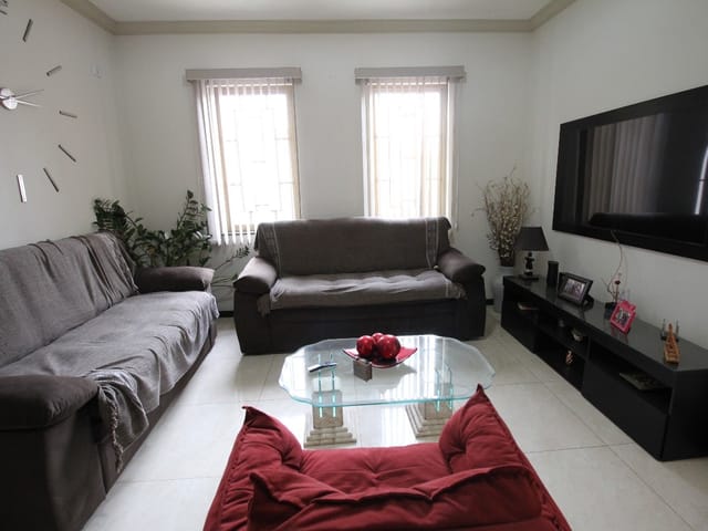 Casa com 600m² 3 quartos e 4 banheiros, à venda, no bairro Recanto do Lago em São João da Boa Vista