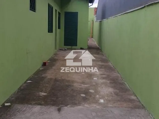 Casa com 195m² 3 quartos e 2 banheiros, à venda, no bairro Jardim Santa Marta Iii em Salto