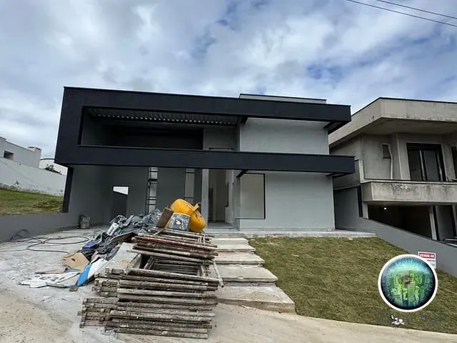 Casa com 195m² 3 quartos e 3 banheiros, à venda, no bairro Cajuru do Sul em Sorocaba