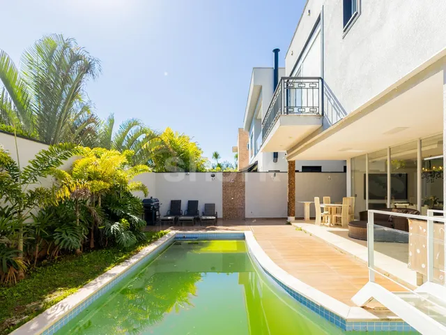 Casa com 500m² 4 quartos e 6 banheiros, para alugar, no bairro Tamboré em Santana de Parnaíba