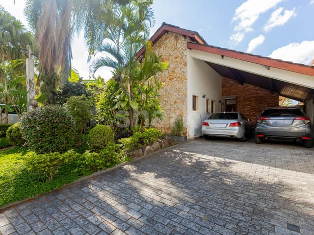 Casa com 364m² 3 quartos e 4 banheiros, à venda, no bairro Alphaville em Santana de Parnaíba