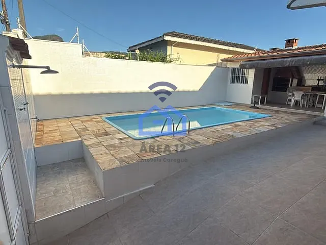 Casa com 300m² 3 quartos e 3 banheiros, à venda, no bairro Indaiá em Caraguatatuba