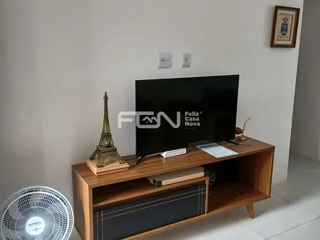 Casa 3 quartos e 3 banheiros, para alugar, no bairro Malícia (Abrantes) em Camaçari
