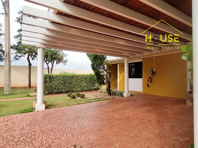 Casa com 318m² 3 quartos e 4 banheiros, à venda, no bairro Jardim Redentor em São José do Rio Preto