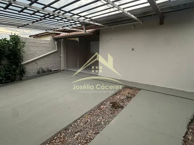 Casa com 180m² 2 quartos e 1 banheiro, à venda, no bairro Recanto dos Pássaros em Cuiabá