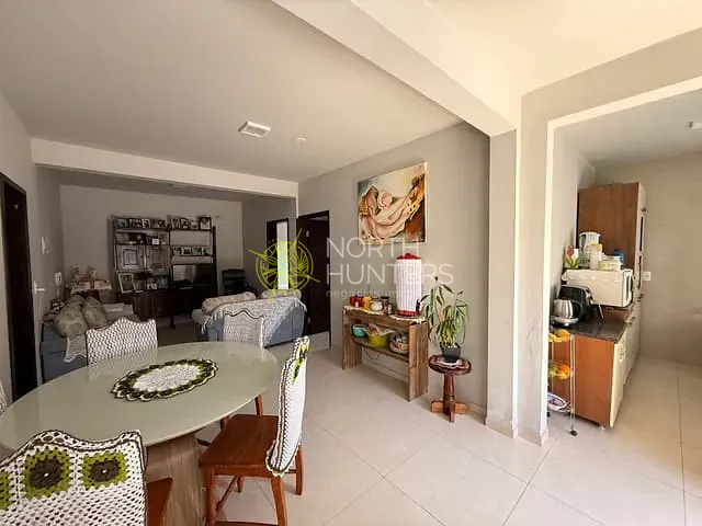 Casa com 460m² 13 quartos e 6 banheiros, à venda, no bairro Boa Vista em Joinville