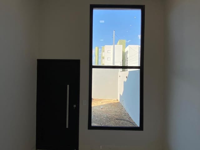Casa 5 quartos e 1 banheiro, à venda, no bairro Centro-Sul em Várzea Grande