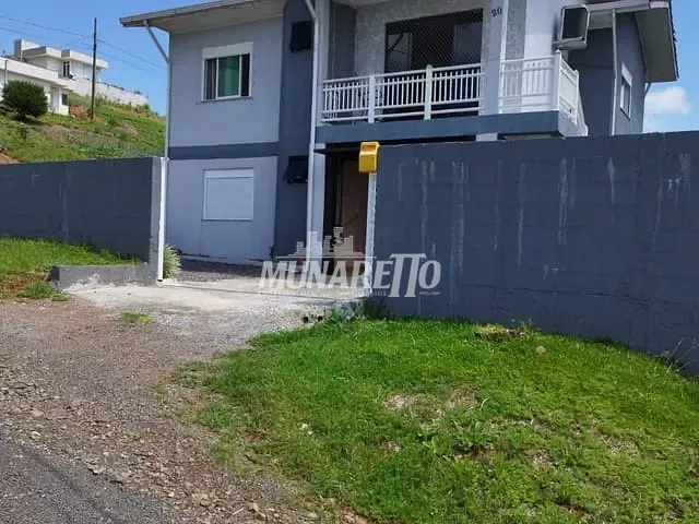 Casa com 140m² 4 quartos e 2 banheiros, à venda, no bairro Nações em Concórdia